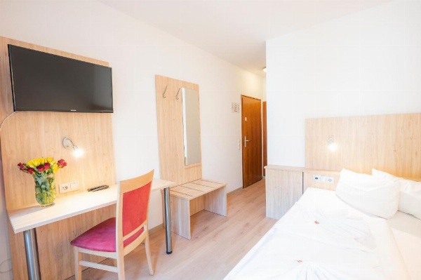 Hotel Astoria am Urachplatz image 118