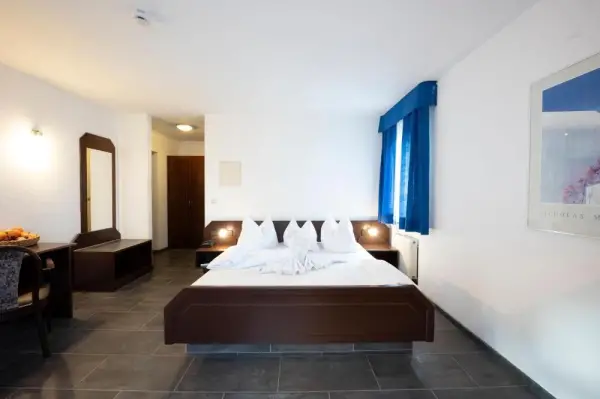 Hotel Astoria am Urachplatz 8
